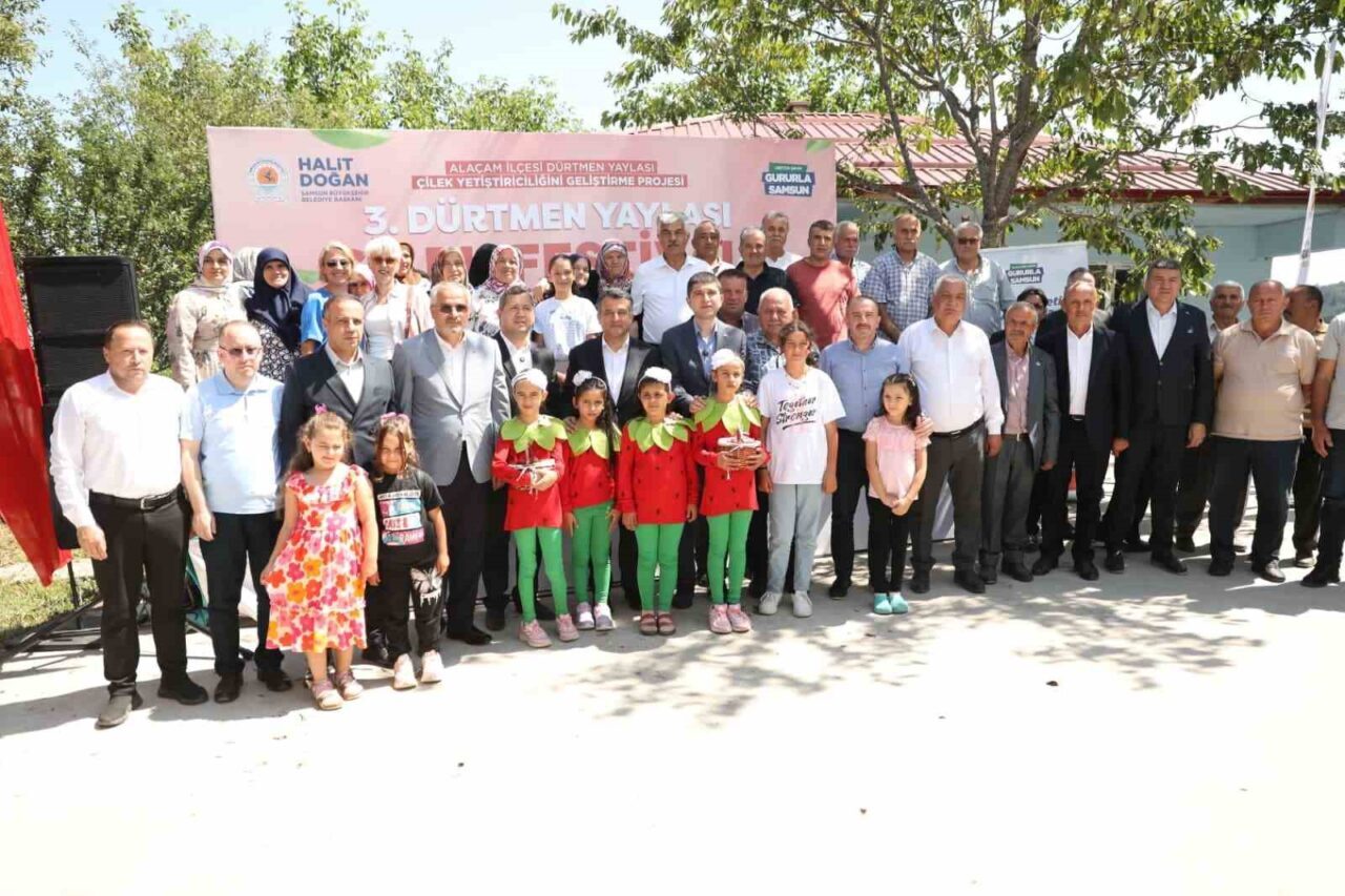 Samsun Büyükşehir Belediyesi, Alaçam'da düzenlenen 3. Dürtmen Yaylası Çilek Festivali