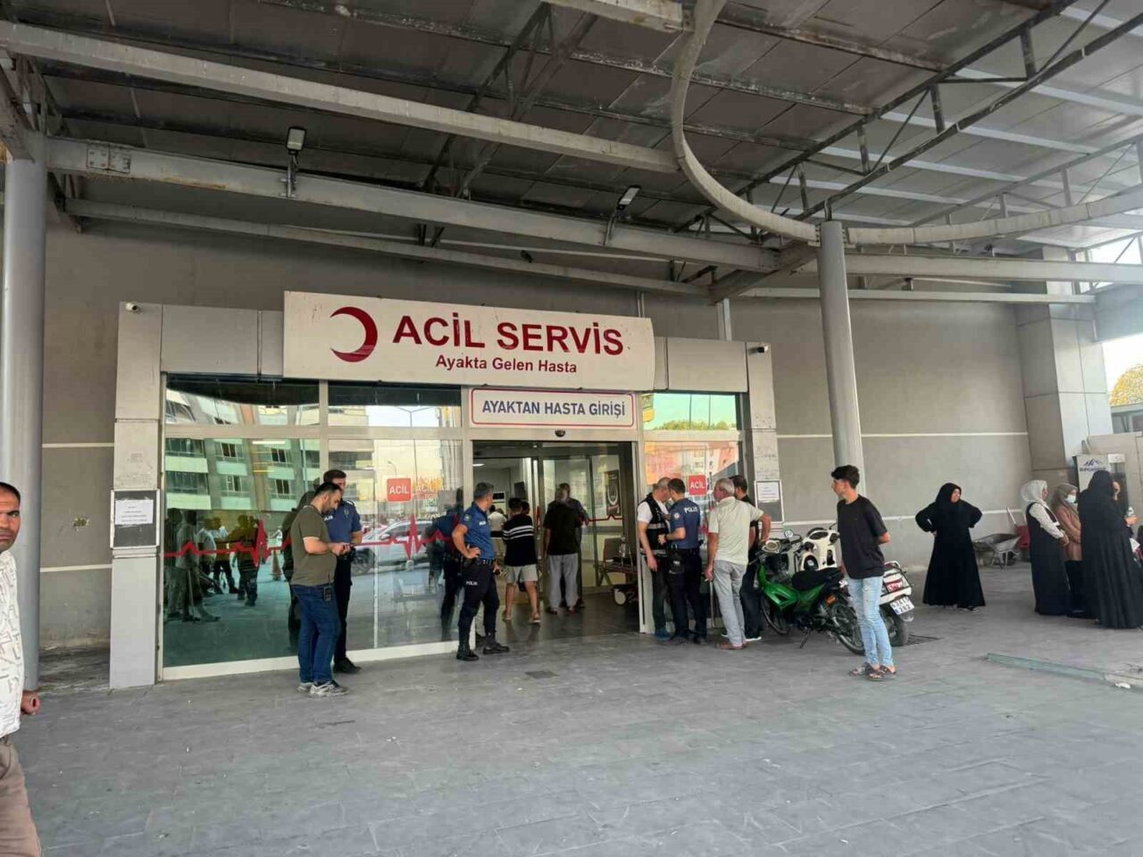Şanlıurfa’nın Birecik ilçesinde arazi anlaşmazlığı yüzünden amca Murat Seçme (50)