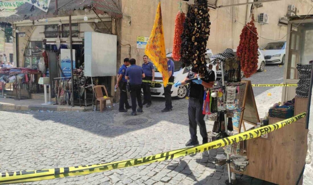 Şanlıurfa'nın Eyyübiye ilçesindeki Bıçakçı Mahallesi'nde iki grup arasında yaşanan kavgada,