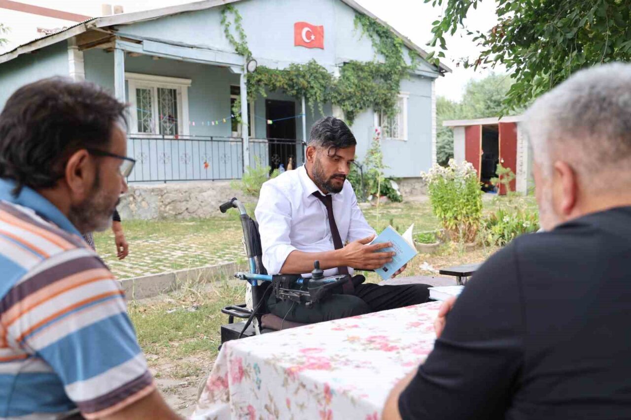 Sivas’taki Oğuzhan Yabancı, 2009'da geçirdiği kaza sonrası yoğun bakımda 37