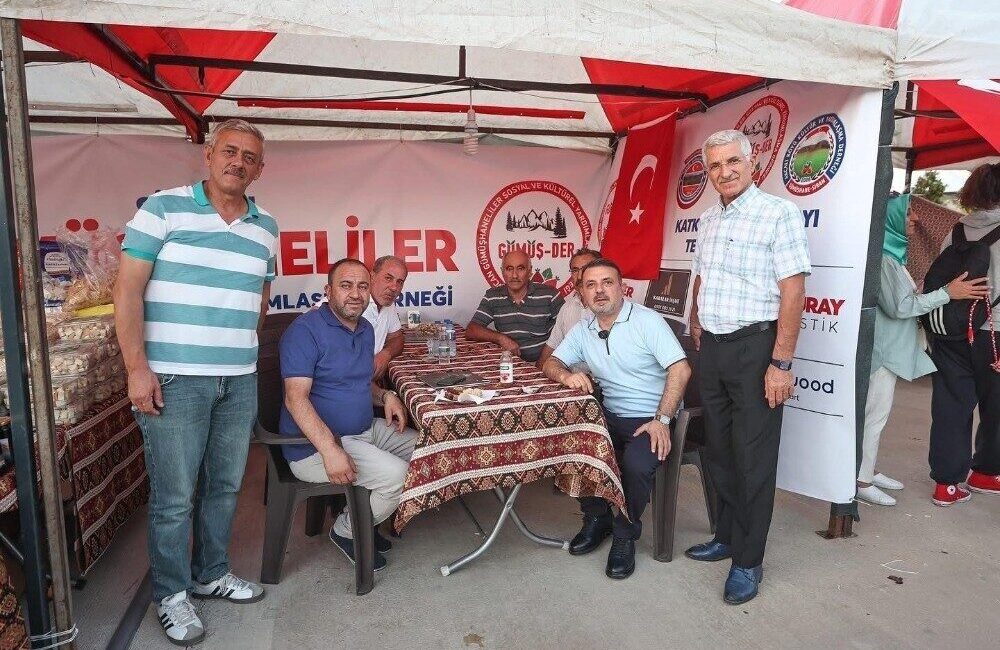 Sincan Belediyesi'nin düzenlediği 'Yaz Festivali' büyük ilgi görüyor. Sincan Park'ta