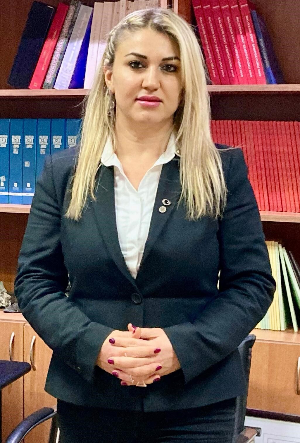 Jeoloji Mühendisi Aysun Aykan, Balıkesir Sındırgı'da gerçekleşen 6.1 büyüklüğündeki depremin