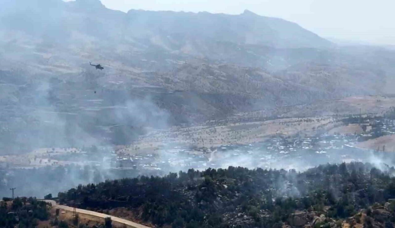 Şırnak'ın Balveren beldesinde sabah saatlerinde çıkan örtü yangınına, itfaiye, AFAD