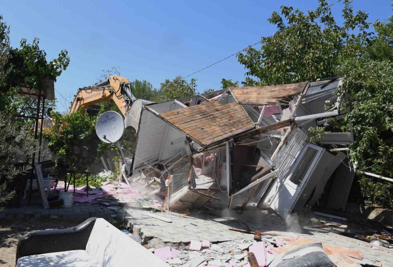 Osmangazi Belediyesi, Demirtaş Cumhuriyet Mahallesi'nde 1. derece arkeolojik sit alanındaki