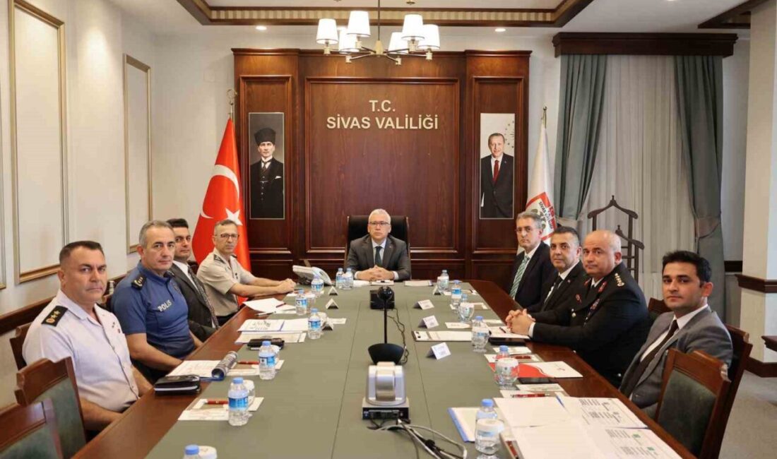Sivas Valiliği, güvenlik önlemlerini artırmak amacıyla "Emin Şehir Sivas" toplantısı