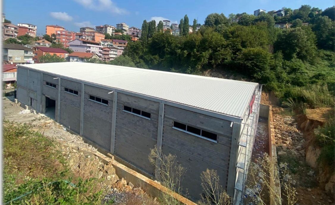 Zonguldak'taki Merkez Bahçelievler Kapalı Spor Salonu inşaatı yüzde 80 oranında