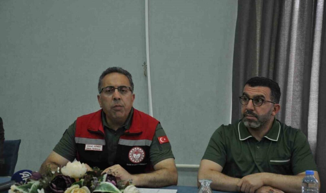 Tarım ve Orman Bakan Yardımcısı Ahmet Gümen, Kars'ta şap hastalığına