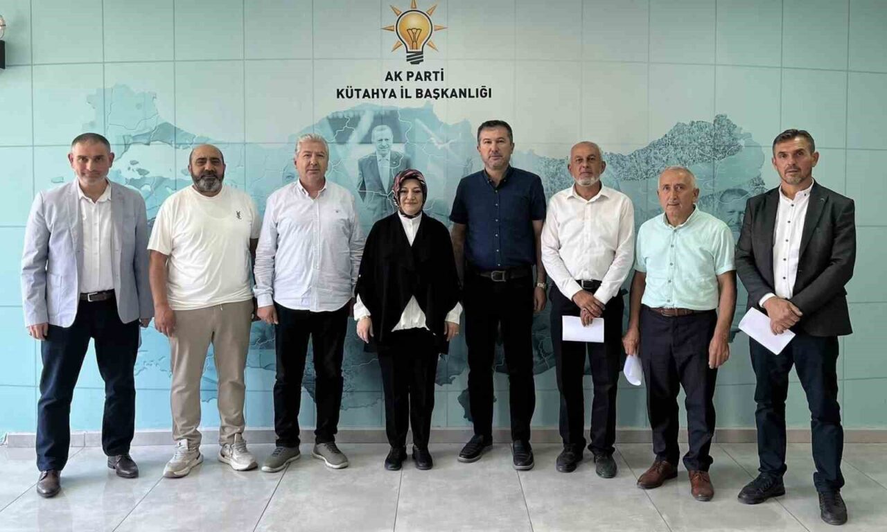 AK Parti Kütahya İl Başkanlığı, Tavşanlı'daki beldelere yeni başkanlar atadı.