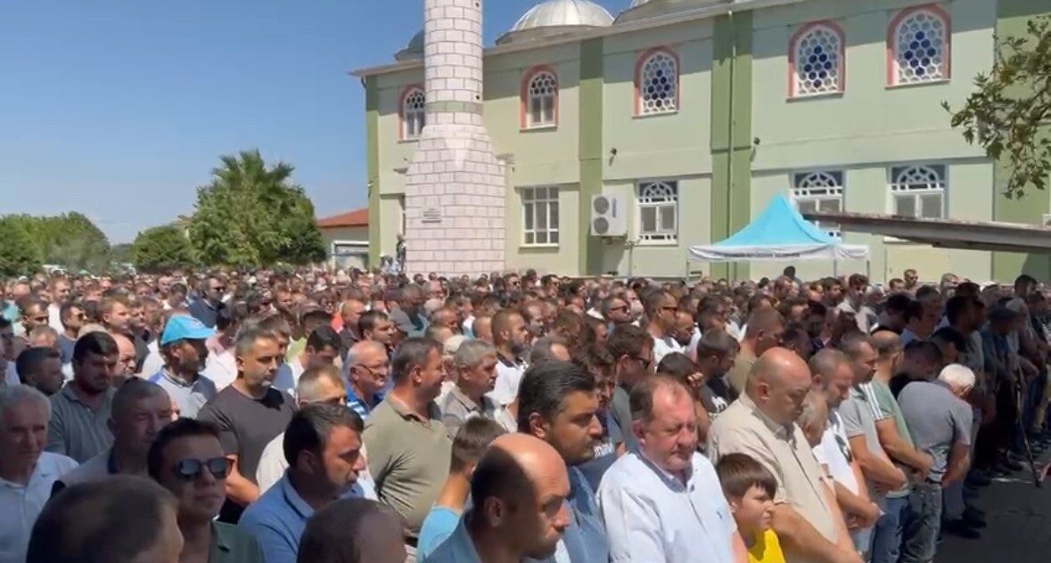 Balıkesir’in Gönen ilçesindeki Teksüt fabrikasında meydana gelen yangında yaşamını yitiren