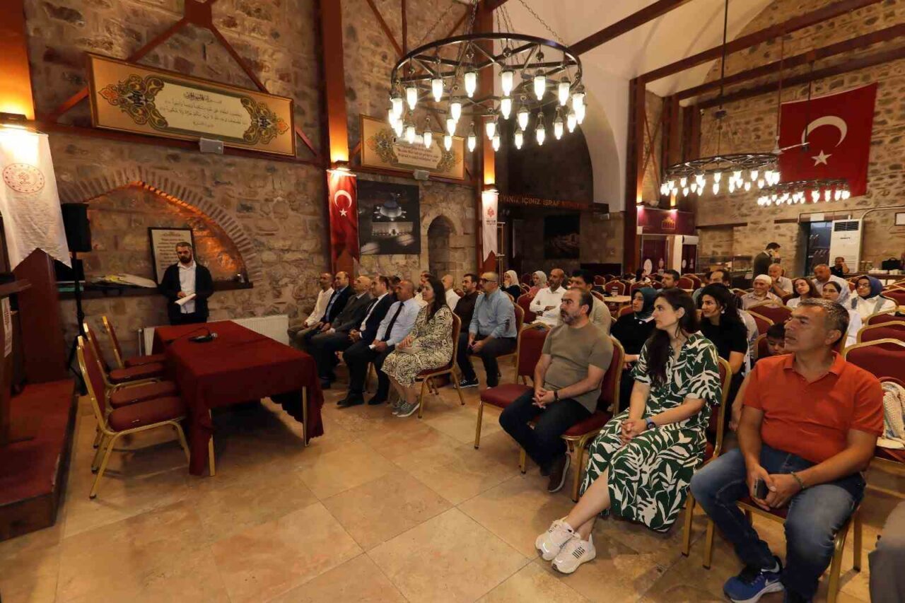 Tokat'ta tarihi camilerin korunmasına yönelik eğitim projesi Gülbahar Hatun İmareti'nde