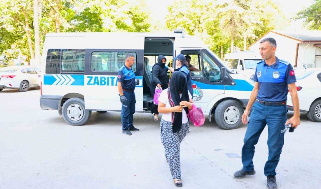Tokat’ta zabıta ekipleri, dilencilik yapan kişileri yakalayarak yasal işlem başlattı.