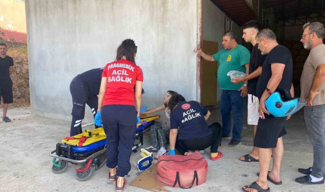 Antalya'nın Serik ilçesinde Yıldız Ç. adlı genç kız, kullandığı motosikletin