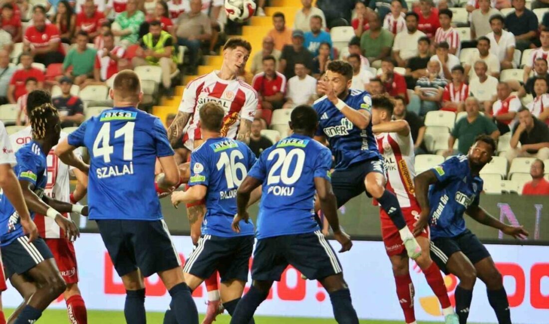 Trendyol Süper Lig 2025-2026 sezonunun açılış maçında Antalyaspor, Kasımpaşa'yı 2-1