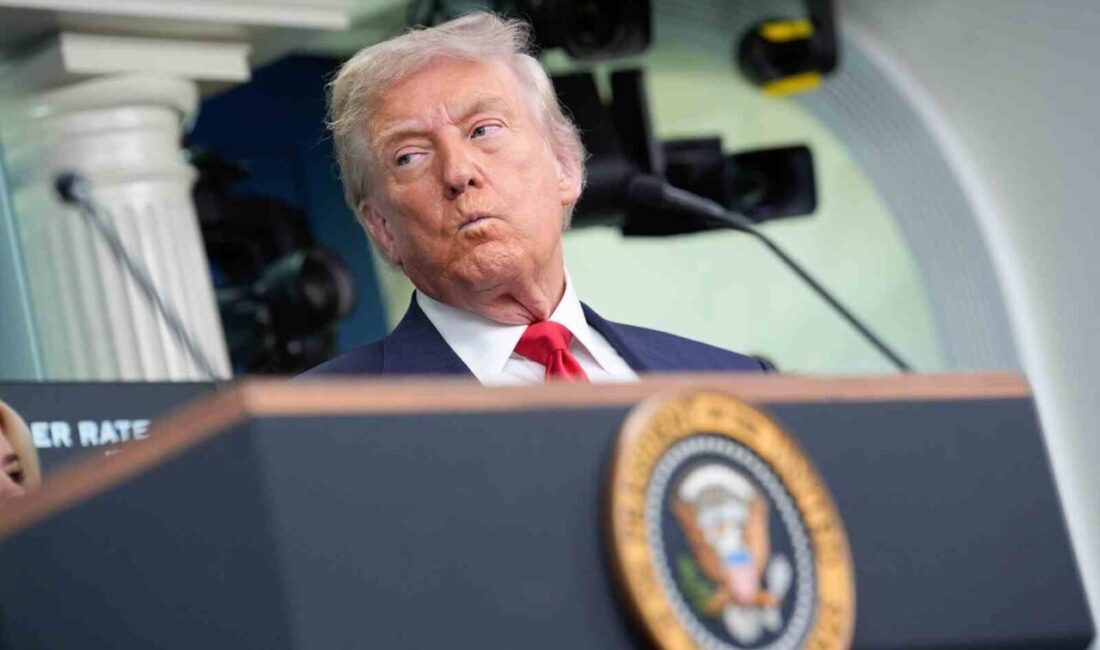 Beyaz Saray'dan yapılan açıklamada, ABD Başkanı Donald Trump'ın Çin'e uygulanan