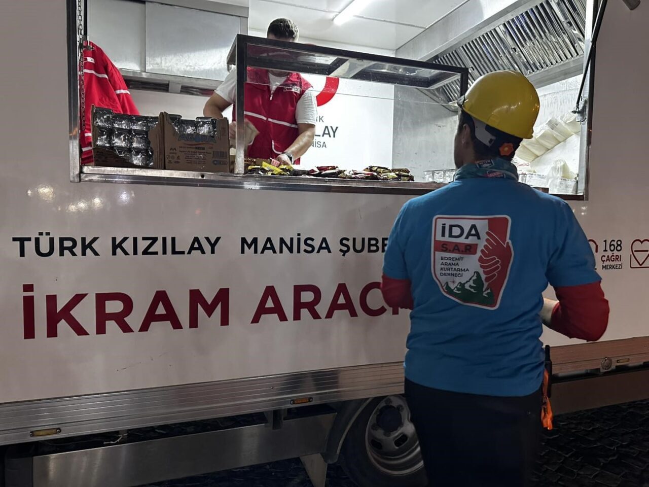Türk Kızılay Manisa İl Merkezi, Balıkesir'in Sındırgı ilçesinde meydana gelen