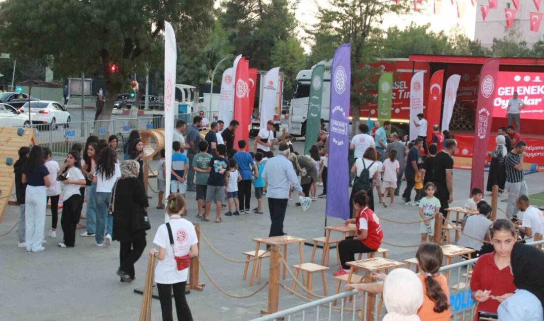 Türkiye Geleneksel Spor Dalları Federasyonu tarafından düzenlenen "Geleneksel Oyun Tırı",