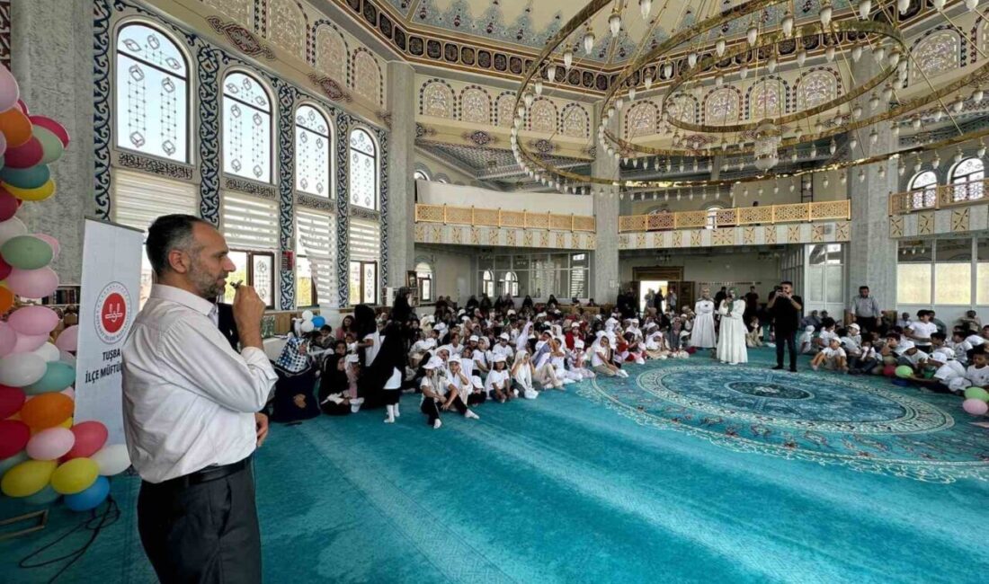 Van’ın Tuşba ilçesinde, 2025 Yaz Kur’an Kursları'nın kapanış programı Tuşba