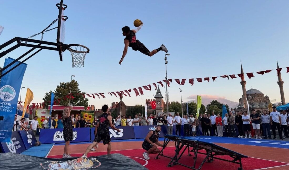 Kayseri'de düzenlenen Türkiye'nin ilk FIBA onaylı 3x3 Uluslararası Basketbol Turnuvası,