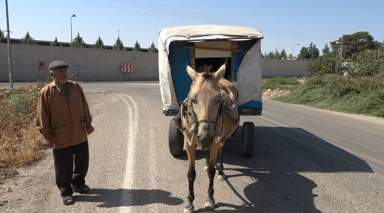 Kilis’in Elbeyli ilçesinde yaşayan 75 yaşındaki Ramazan Doğan, 20 yıldır