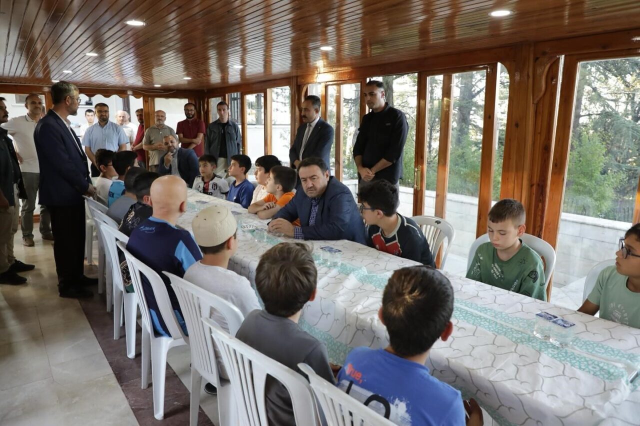 Kütahya Valisi Musa Işın, "Yazımda Kardeşlik Var" temalı yaz kampını