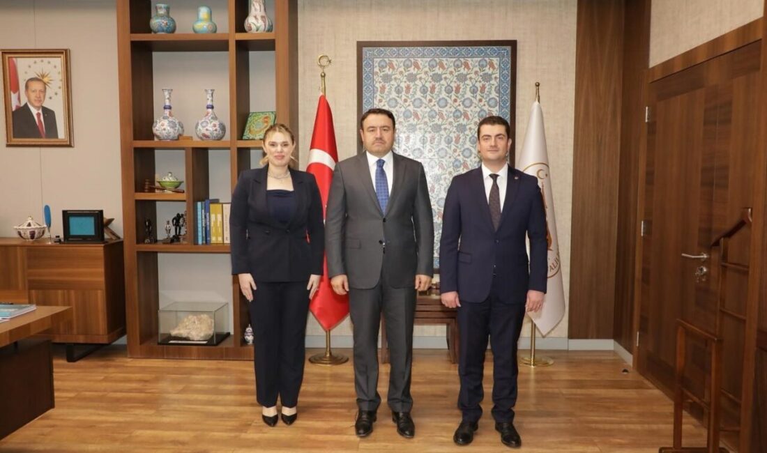 Kütahya Valisi Musa Işın, Altıntaş Kaymakamı Ekrem Güdek ve Aslanapa