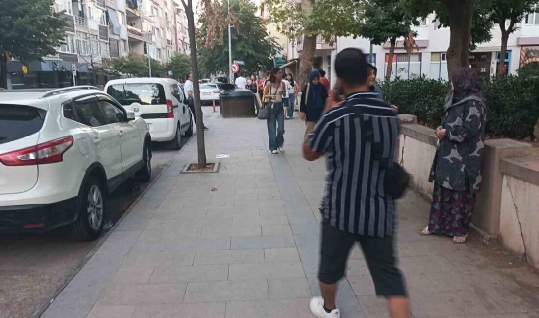 Yalova Valisi Hülya Kaya, Balıkesir'de meydana gelen 6.1 büyüklüğündeki depremin