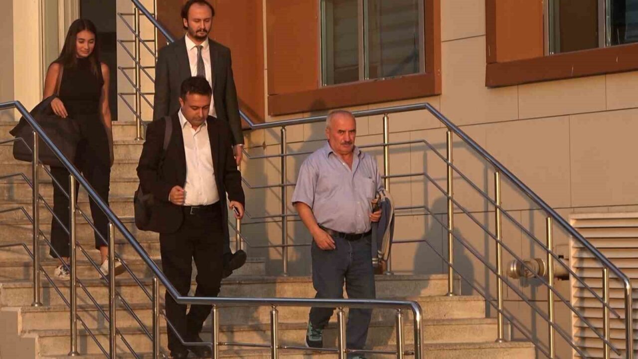 Marmara Adası açıklarında kaybolan iş adamı Halit Yukay'ın yatının parçaları