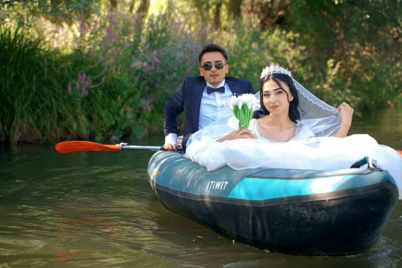 Tomarza'da yeni evlenen Cengizhan ve Emsal Canıpek çifti, düğün anılarını