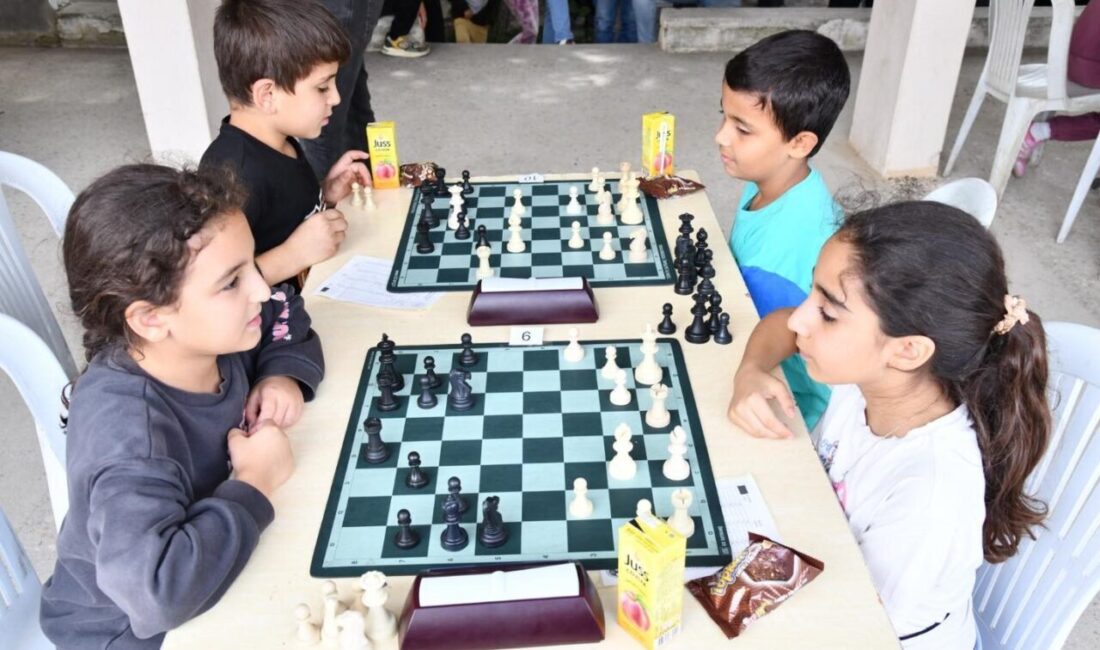 Osmaniye Belediyesi'nin düzenlediği 29. Zorkun Çocuk Şenliği, çocukların geleneksel oyunları