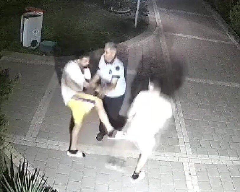 Adana'nın Seyhan ilçesinde, 13 yaşındaki A.K.'yi dövüp küfür eden H.B.,