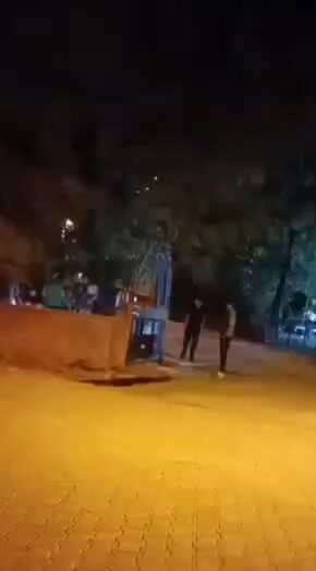 Elazığ'ın Karakoçan ilçesinde bir damat, eşiyle sorun yaşayan kayınbabasını silahla