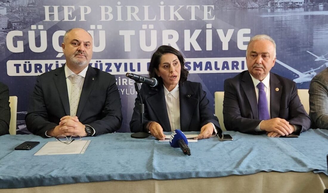 AK Parti Genel Başkan Yardımcısı Sevilay Tuncer, Giresun'daki buluşmasında, şehrin