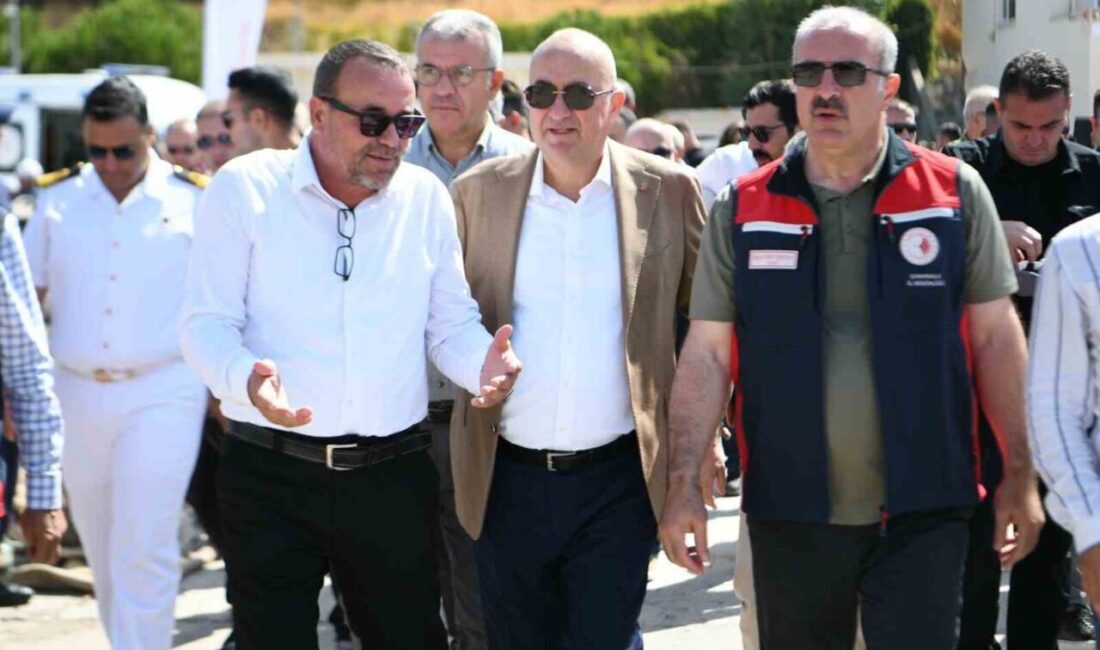 Çanakkale'de 2025-2026 Su Ürünleri Av Sezonu'nun açılışı sırasında Milletvekili Ayhan