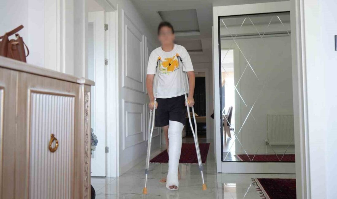 Samsun'daki Final Okulları'nda 14 yaşındaki Y.E.A., teneffüste arkadaşları tarafından zorbalığa