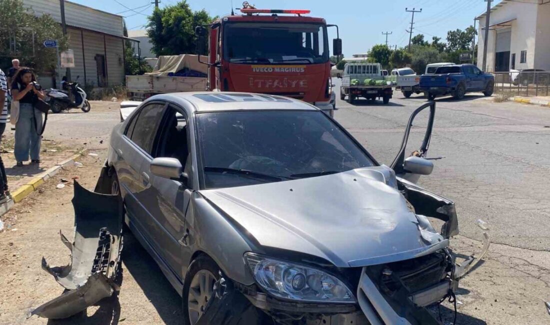 Antalya'nın Aksu ilçesinde, 22 yaşındaki Bekir Can C. yönetimindeki otomobil,