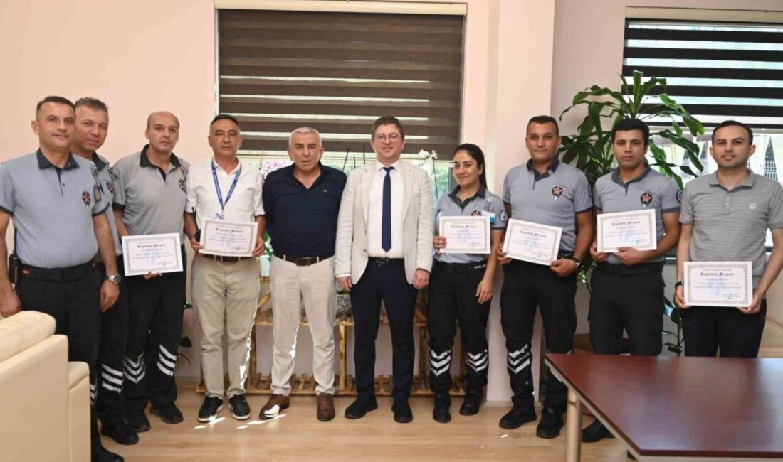 Denizli'nin Pamukkale ilçesinde, Tuğçe D.A. (29) hastanede arkadaşının kız bebeğini