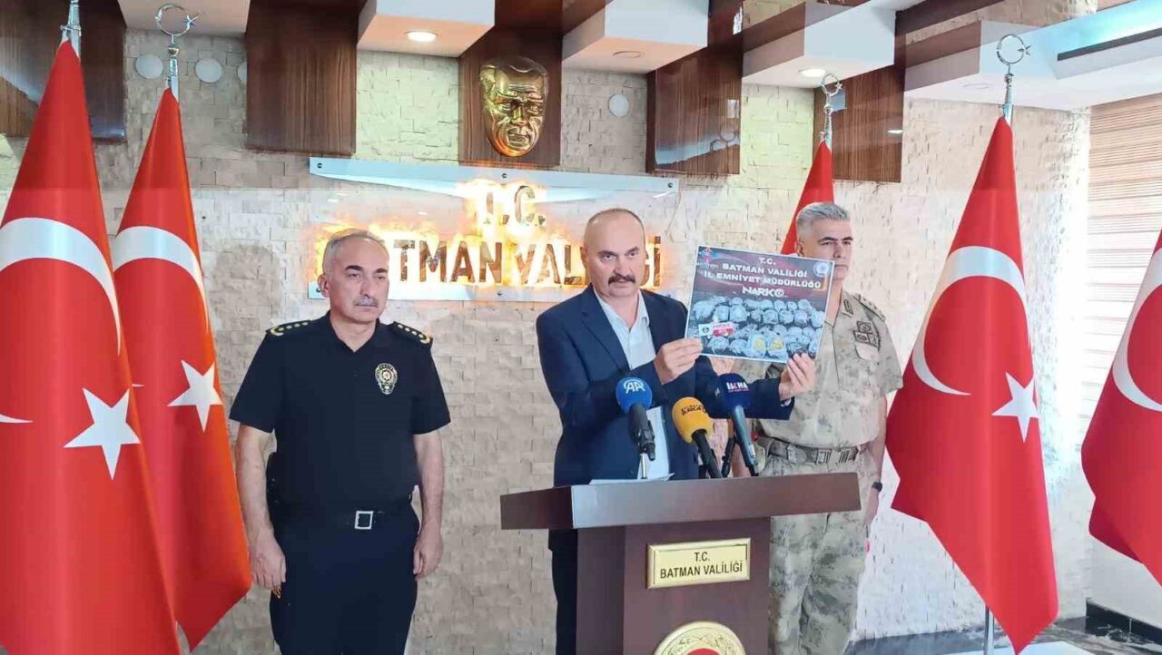 Batman Valisi Ekrem Canalp, asayiş uygulamaları ile ilgili verileri açıkladı