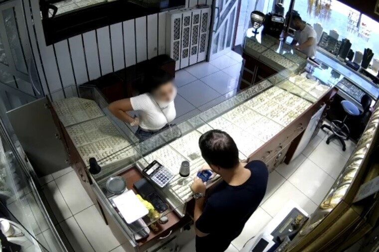 Erzincan'da Esranur Ö., arkadaşının banka bilgilerinden yararlanarak 780 bin TL’yi