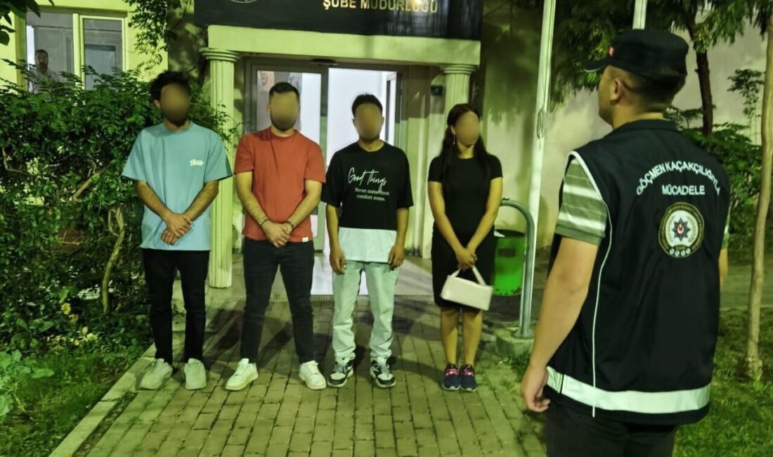 Bursa Emniyet Müdürlüğü, yasa dışı göçmen taşımacılığı yapan bir organizatöre