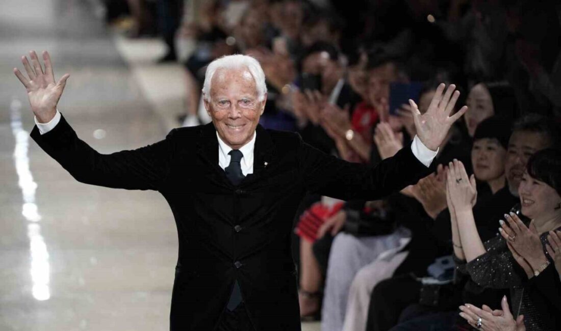 Ünlü İtalyan modacı Giorgio Armani, 91 yaşında yaşamını yitirdi. Moda