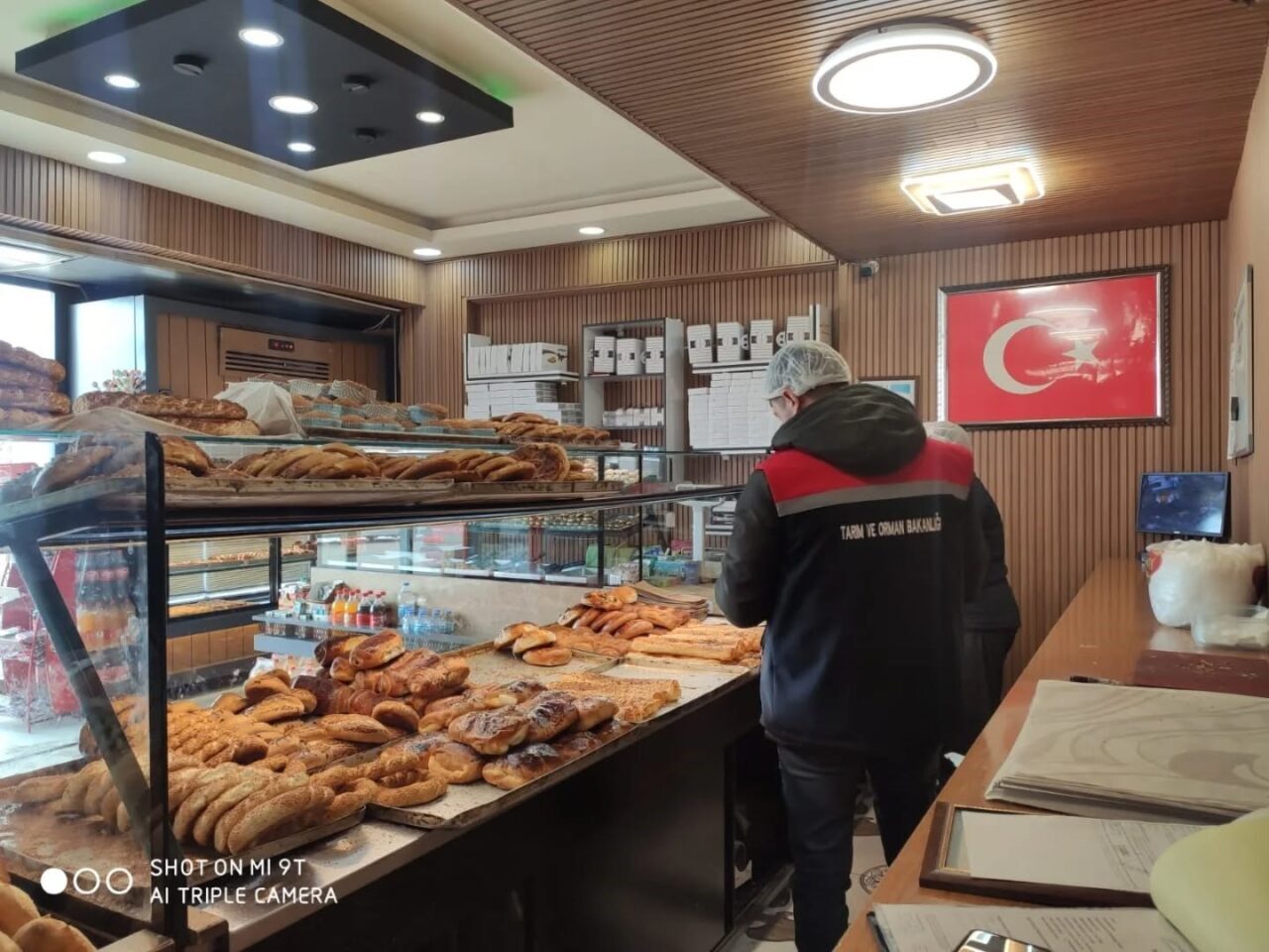 Erzurum'daki gıda işletmelerine yönelik denetimler devam ediyor. Son bir haftada