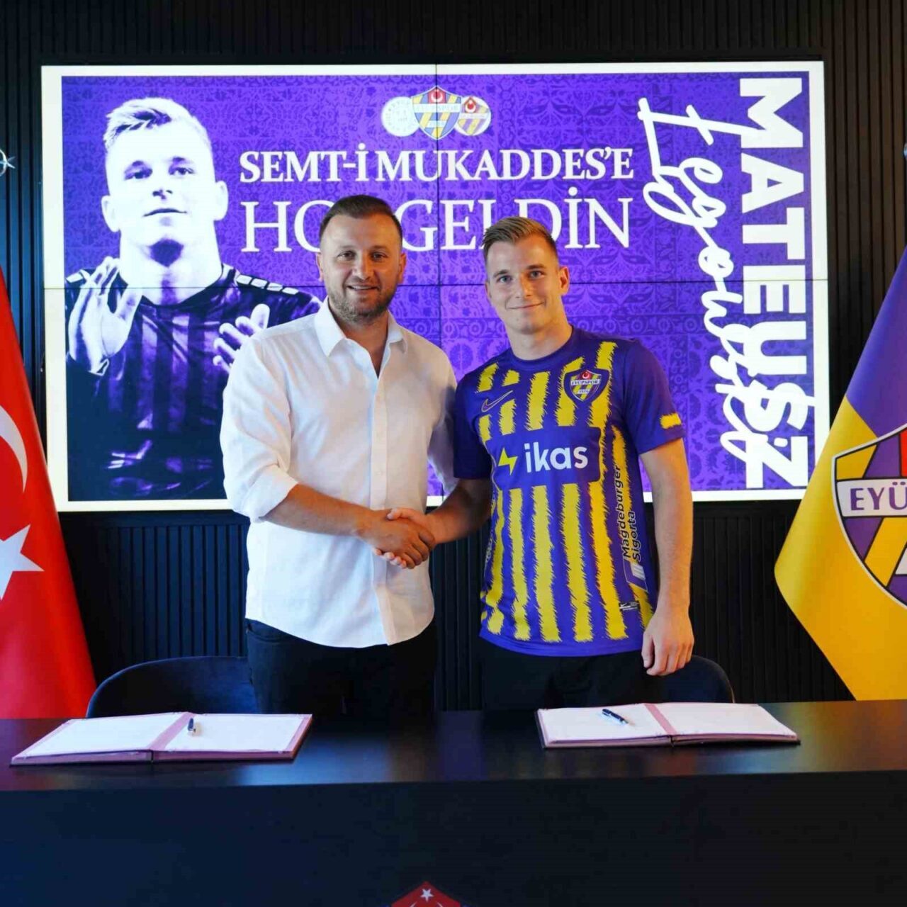 Eyüpspor, İtalya'nın Salernitana takımından Polonyalı orta saha oyuncusu Mateusz Legowski'yi