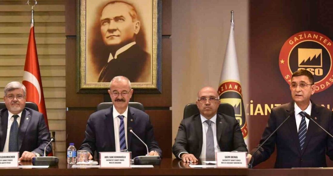 Gaziantep Sanayi Odası, Eylül Ayı Meclis Toplantısı'nı Abdulkadir Konukoğlu'nun katılımıyla