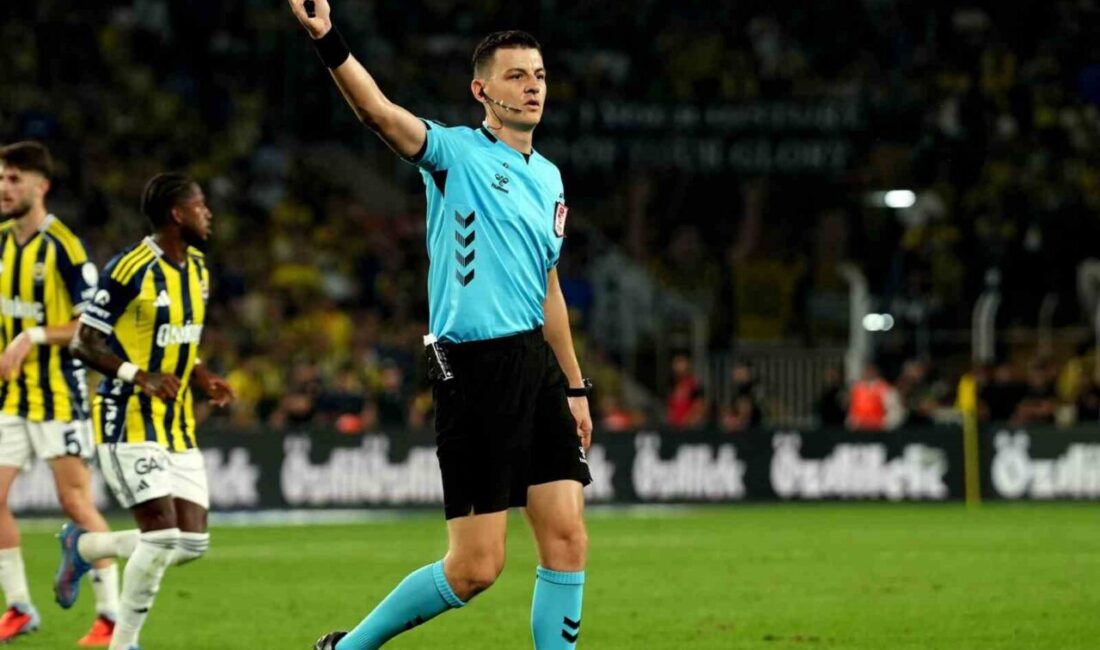 Fenerbahçe-Trabzonspor maçında hakem Ozan Ergün, VAR’ın uyarısıyla iki önemli kararı