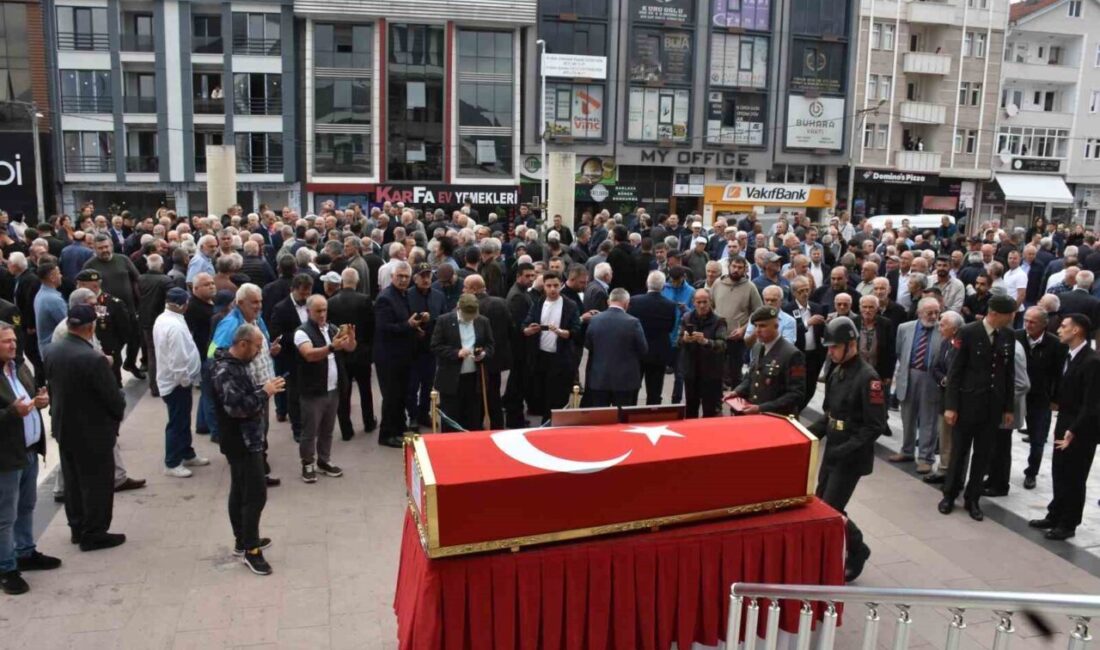 Eski Jandarma Genel Komutanı emekli Orgeneral Rasim Betir (87), İstanbul'da