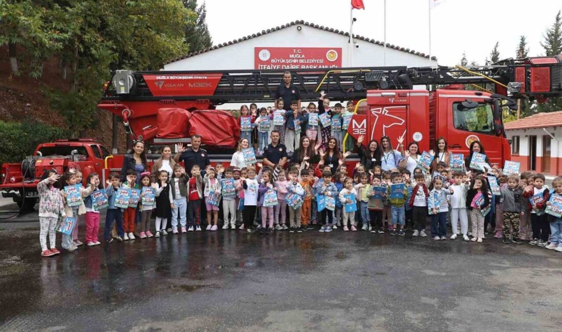Muğla Büyükşehir Belediyesi, 25 Eylül-1 Ekim İtfaiye Haftası çerçevesinde çocuklar