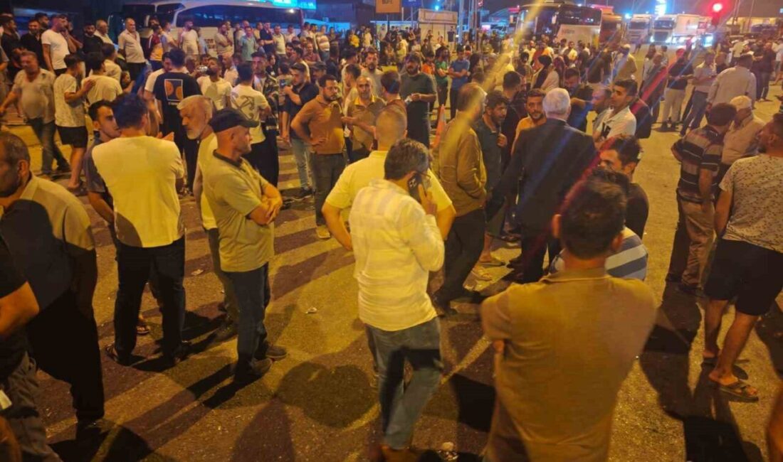 Kahramanmaraş'ın Pazarcık ilçesinde bir tır, 17 yaşındaki Ergün Baz'a çarparak