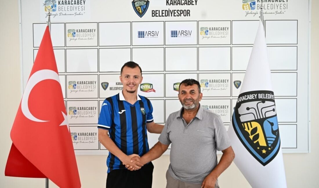 Karacabey Belediyespor, transfer döneminin final gününde İnegölspor'un kanat oyuncusu İbrahim