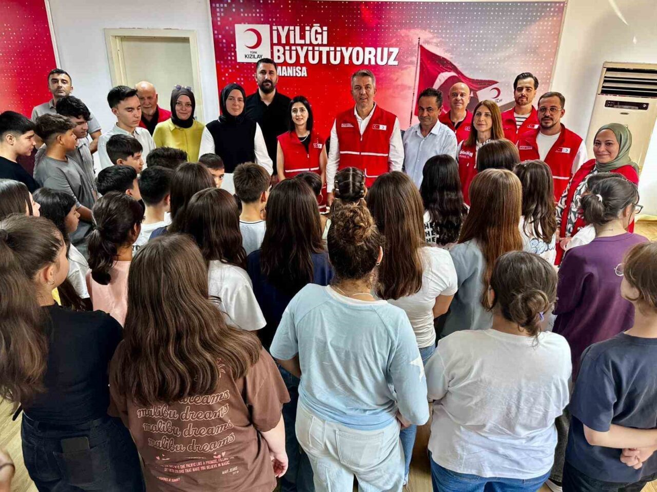Türk Kızılay Manisa İl Merkezi, Aile ve Sosyal Hizmetler İl