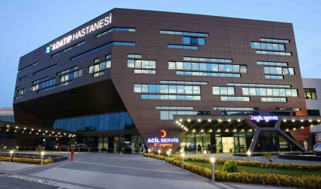 Özel Adatıp Hastanesi Radyasyon Onkolojisi Uzmanı Prof. Dr. Adnan Yöney,